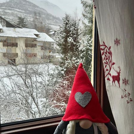 Gina'S Home - Appartamento Nel Cuore Di Bardonecchia Exteriör bild